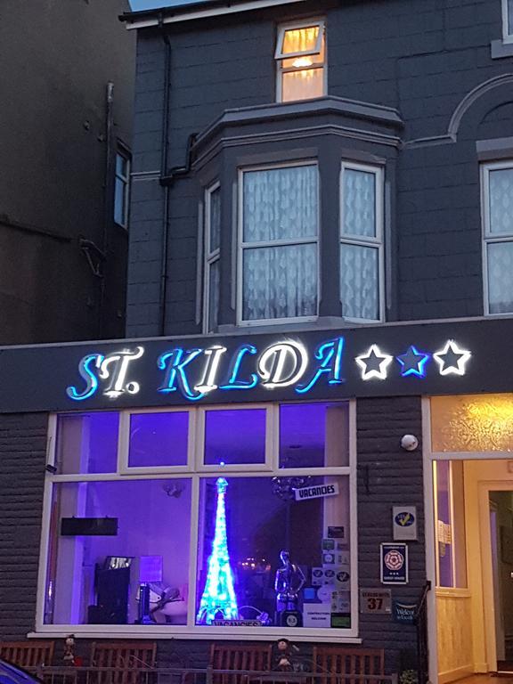 St Kildas, Blackpool Central Bagian luar foto